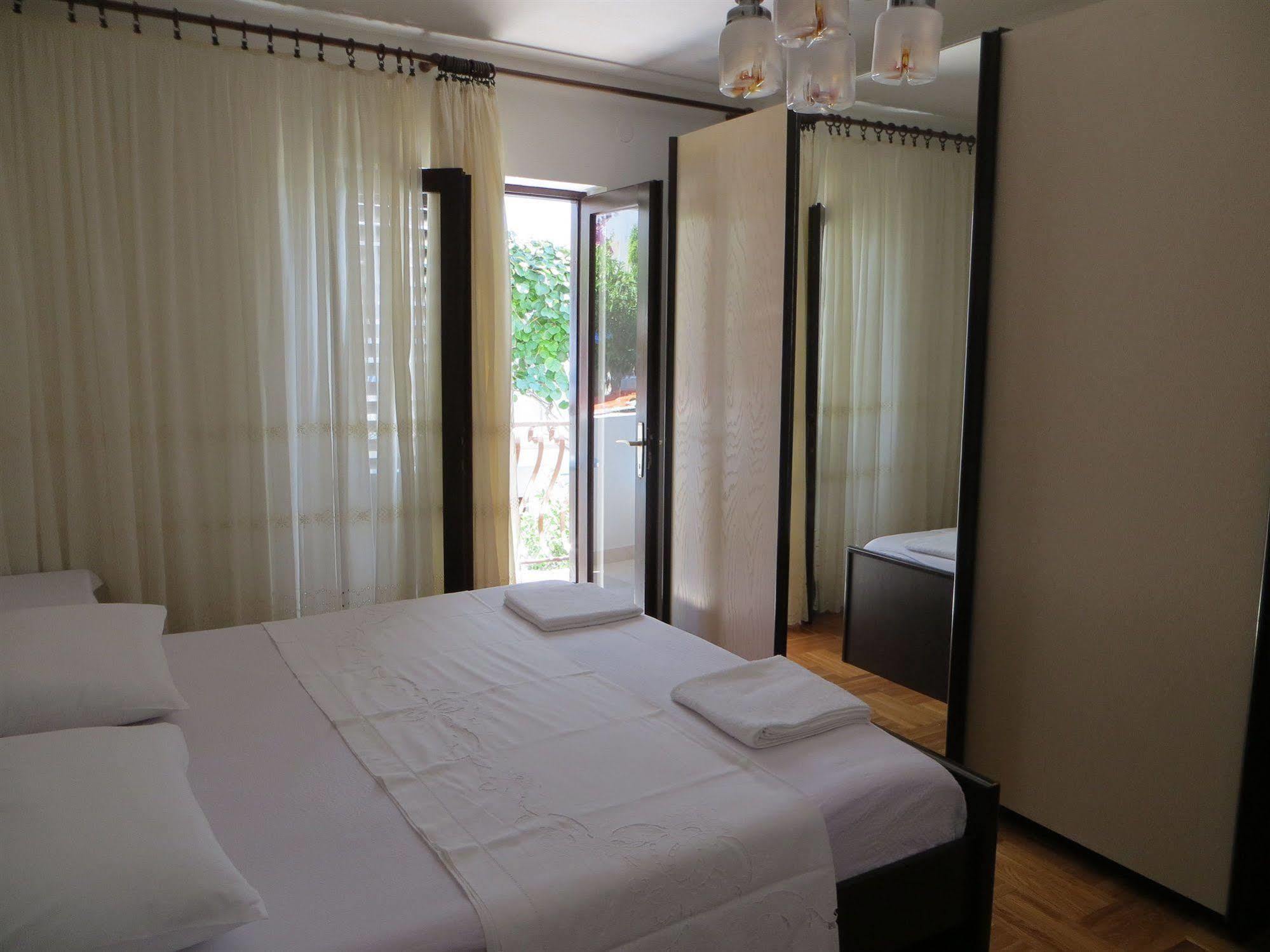 Apartma And Rogosic