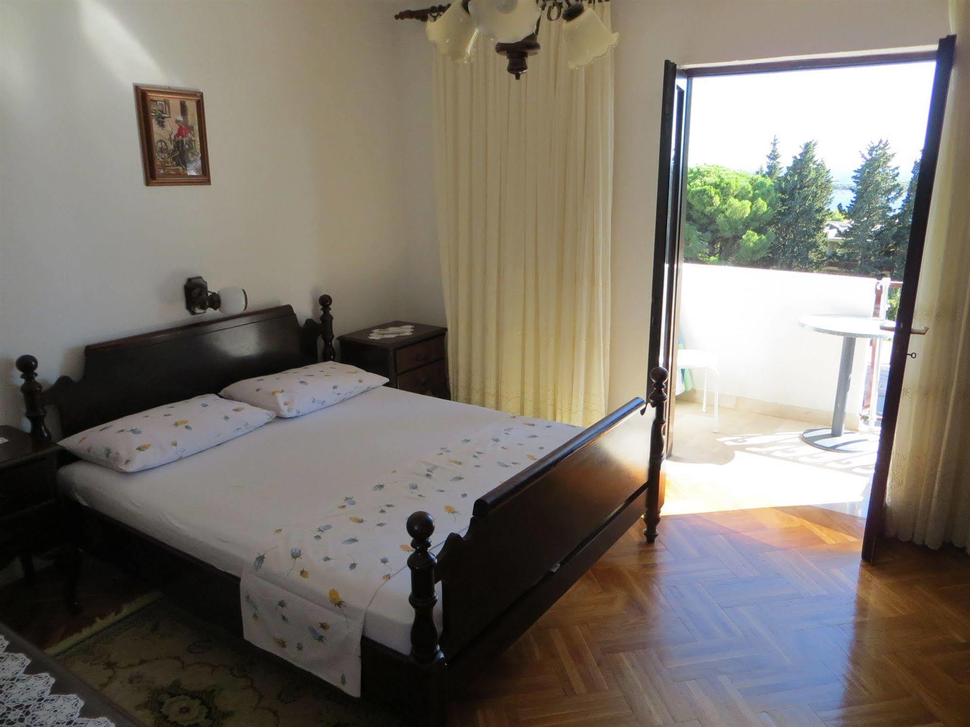 Apartmán And Rogosic